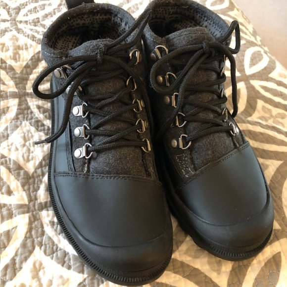 TOMS Cordova Black Wool with Leather Ankle Hiking Boots, Women's 6.5 - Picture 2 of 14